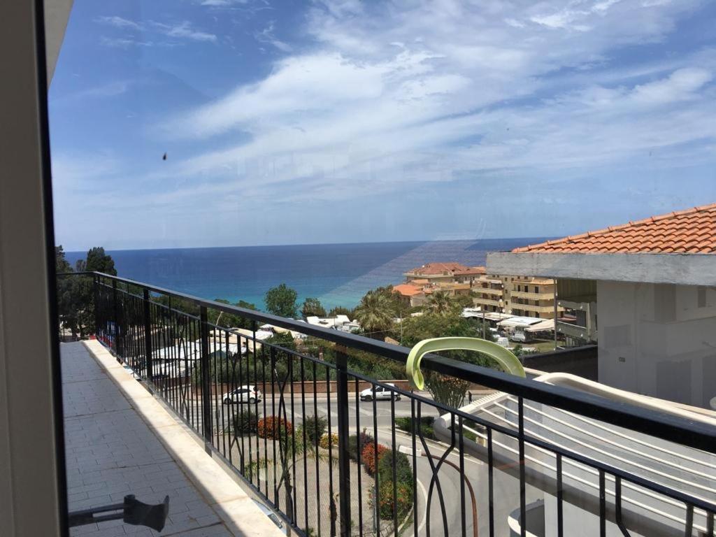 Stars Home Tropea Buitenkant foto