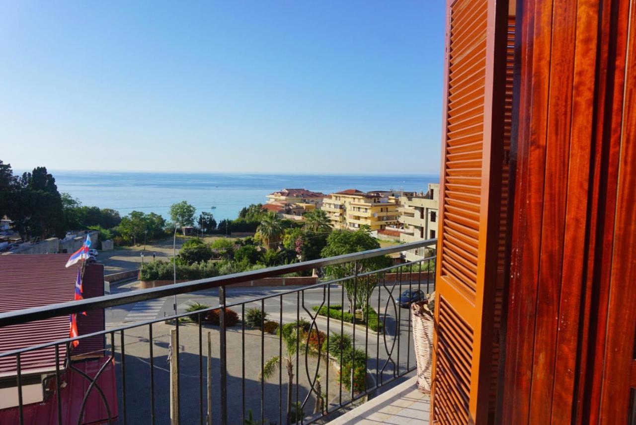 Stars Home Tropea Buitenkant foto