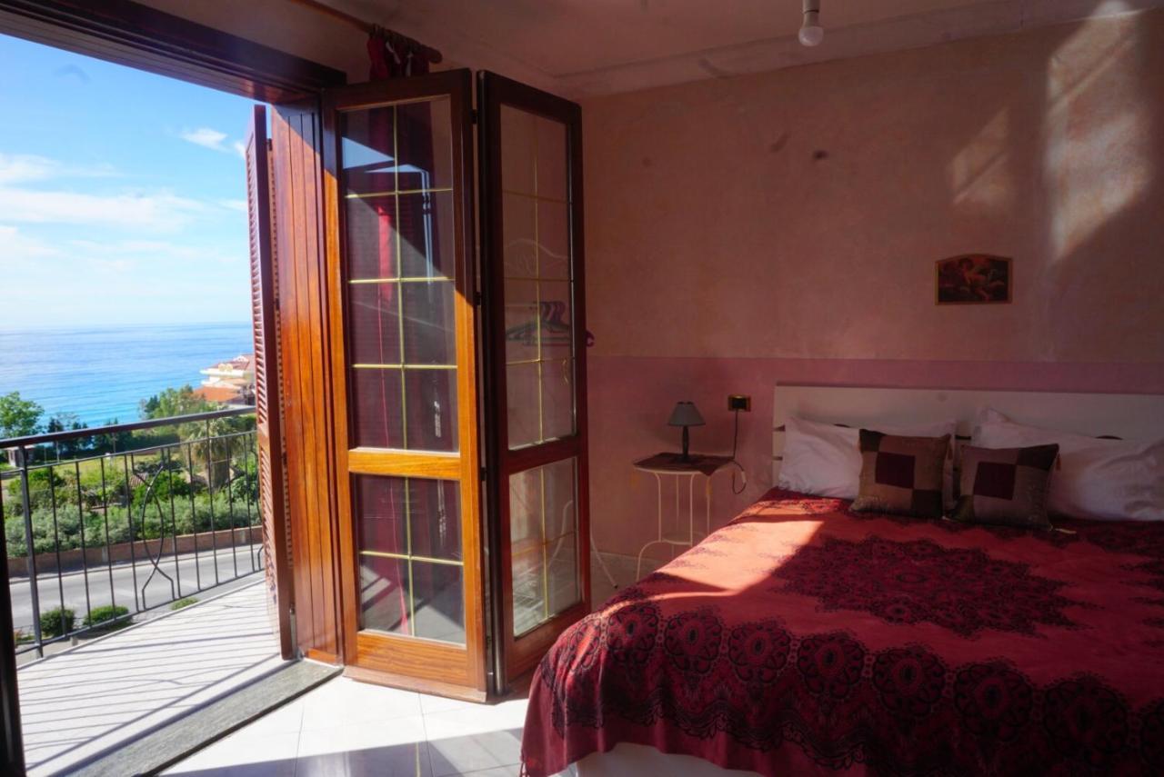 Stars Home Tropea Buitenkant foto